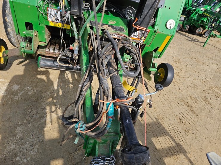 john-deere-469-image-11