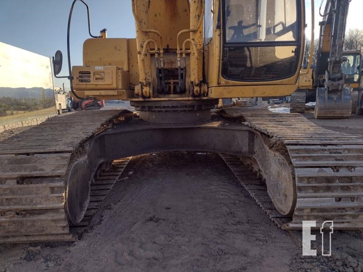 2000-deere-270c-lc-image-20