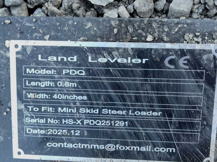 #247-•-mini-skid-steer-land-leveler-image-3
