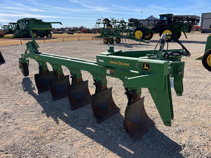 2018-john-deere-975-image-3