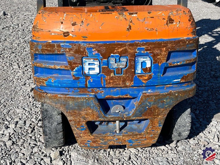 byd-ecb27c-electric-counterbalanced-forklift-image-27