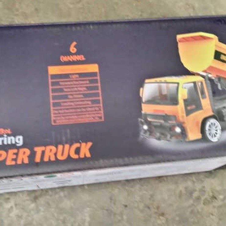 #142 • Remote Control Engineering Dumper Truck Toy