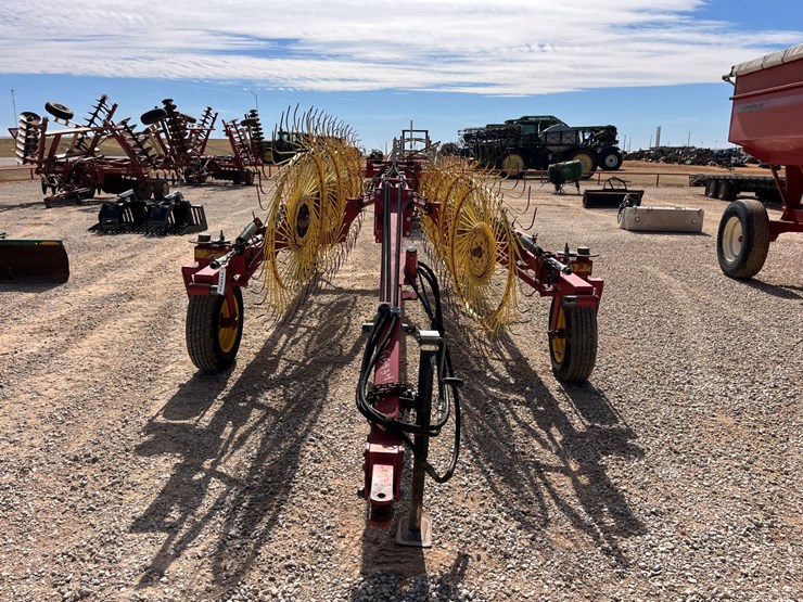 new-holland-ht152-image-3