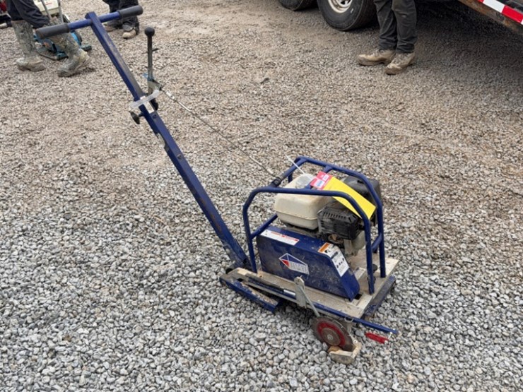 diteo-concrete-saw-with-honda-motor-image-2