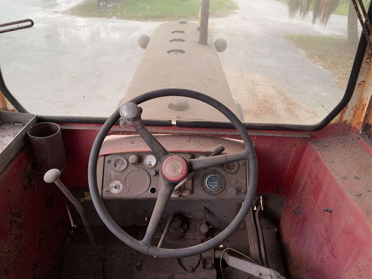 massey-ferguson-95-image-7