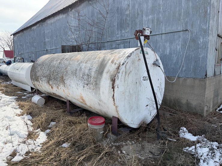 #1055-•-fuel-tank-image-4