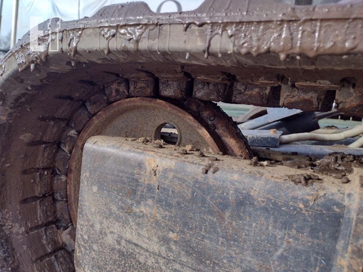 2017-kubota-kx040-4-image-34