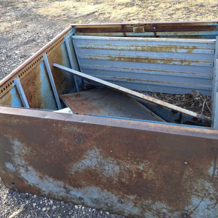 #144 • Metal Cabinet w/ Shelves - No Doors