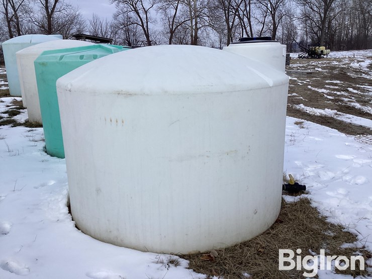1,550-gallon-water/liquid-fertilizer-tank-image-4