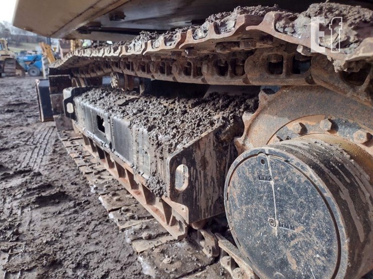 2018-caterpillar-307e2-image-31