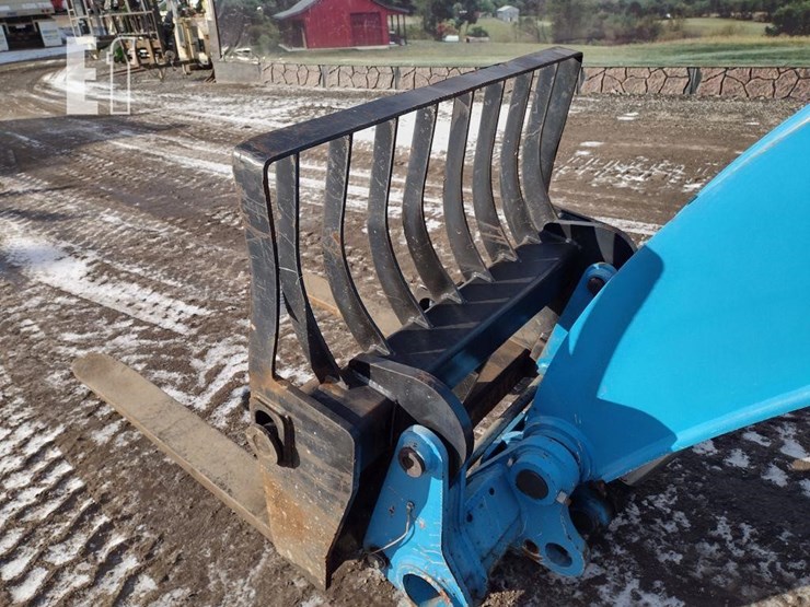 2019-genie-gth1544-image-15