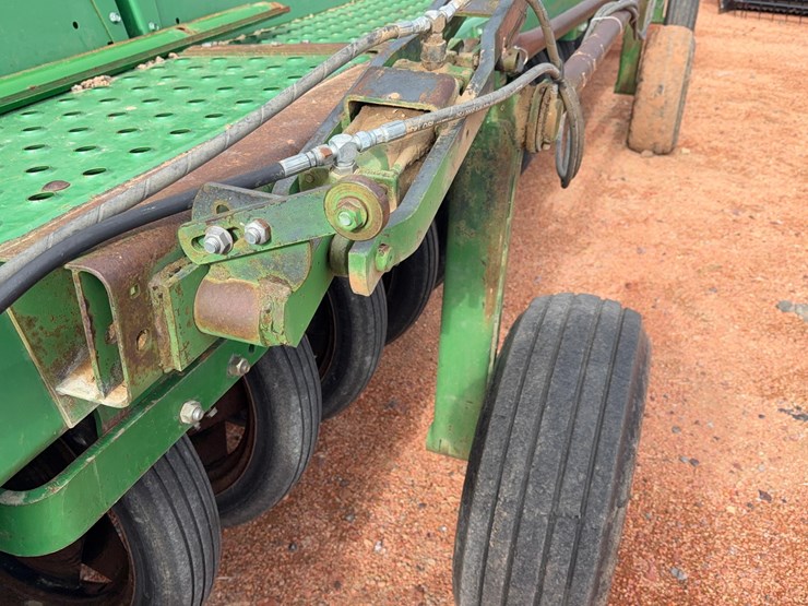 john-deere-9400-image-10