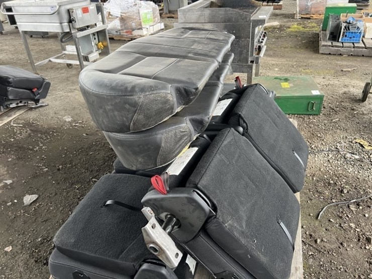 ford-explorer-image-3