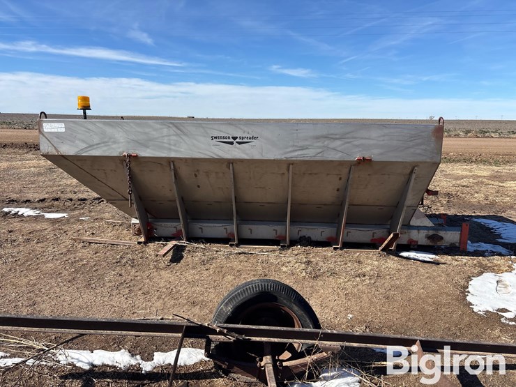 swenson-dry-spreader-box-image-10