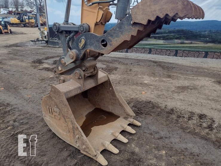 2022-case-cx145d-msr-image-18