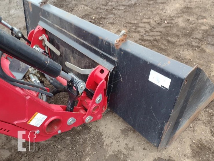 case-ih-farmall-95a-image-19