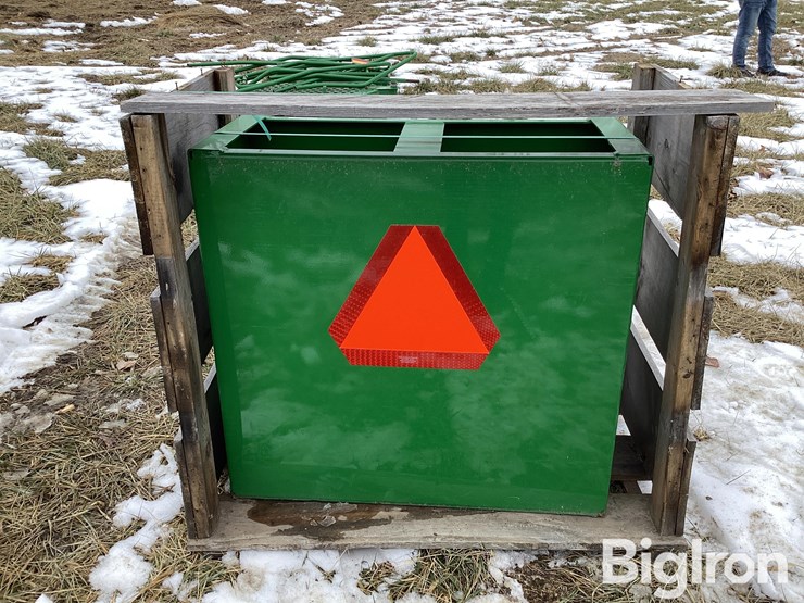 john-deere-bw15852-ballast-box-image-6