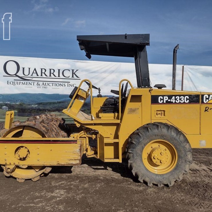 1996 CATERPILLAR CP-433C