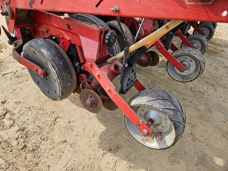 international-30-image-26