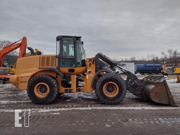 2016-case-721f-image-3