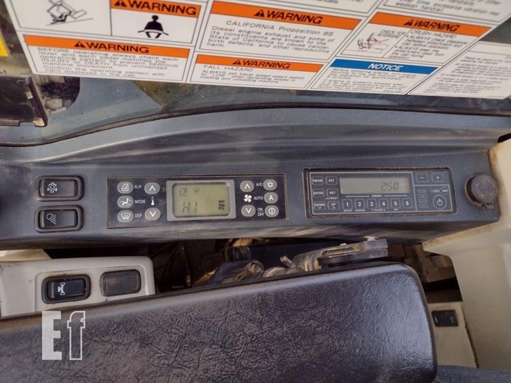 2020-kobelco-sk170-lc-10-image-9