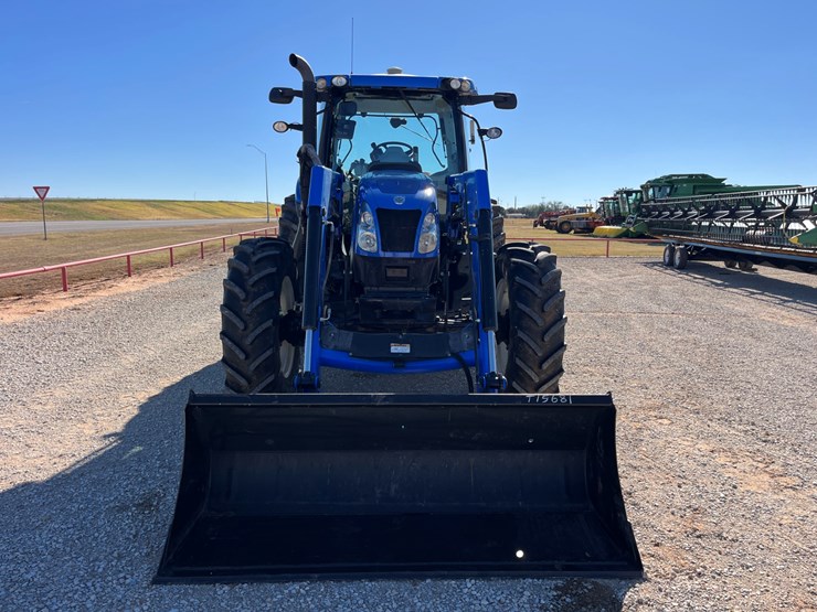 2014-new-holland-t6.175-image-5