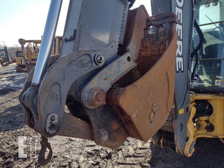 2018-deere-410l-image-33