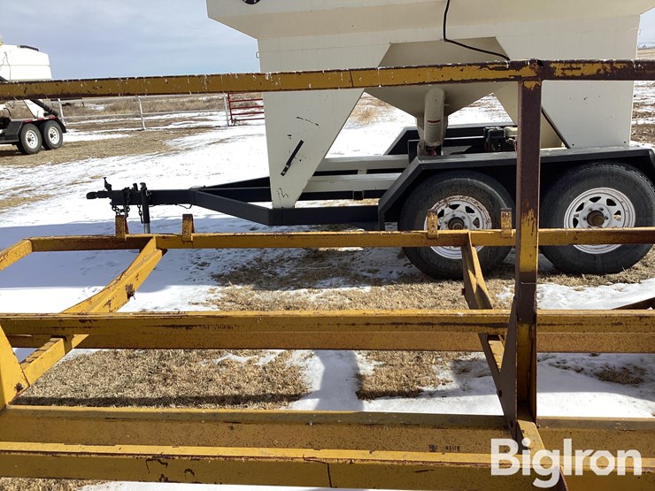 tilt-bed-6-bale-mover-image-17