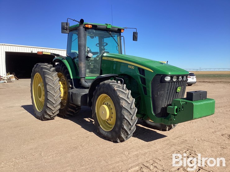 2006-john-deere-8430-image-3