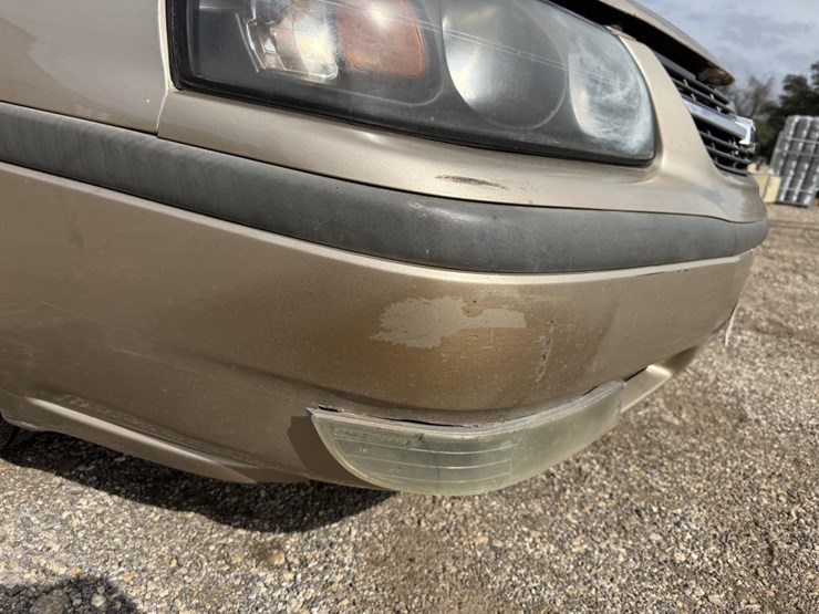 #74-•-2004-chevrolet-impala-image-4