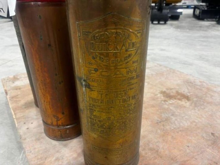 qty-of-(3)-antique-fire-extinguishers-image-7