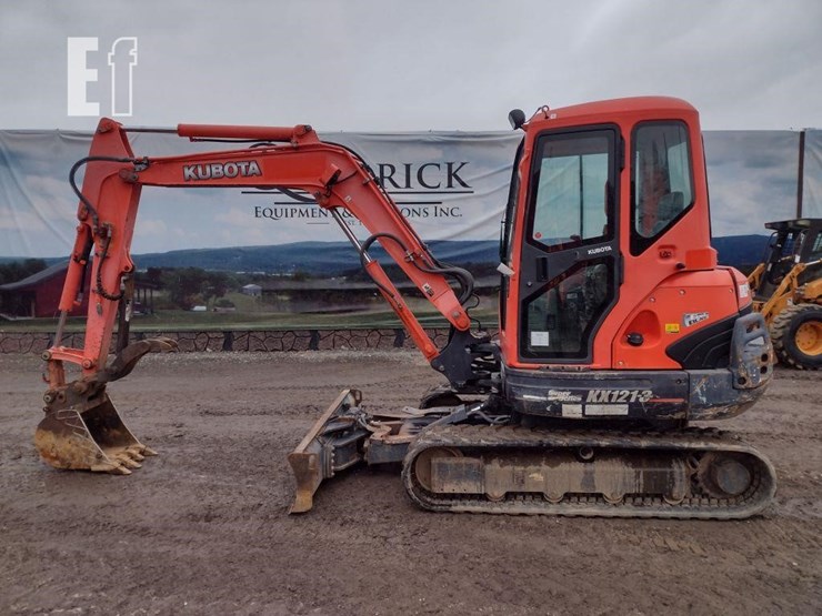 2012-kubota-kx121-3-image-1