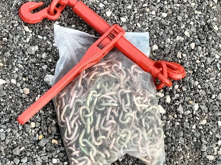 #85-•-ratchet-load-binder-with-zinc-plated-chain-image-1