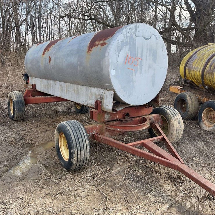 Galvanized 1000 Gallon Water Trailer
