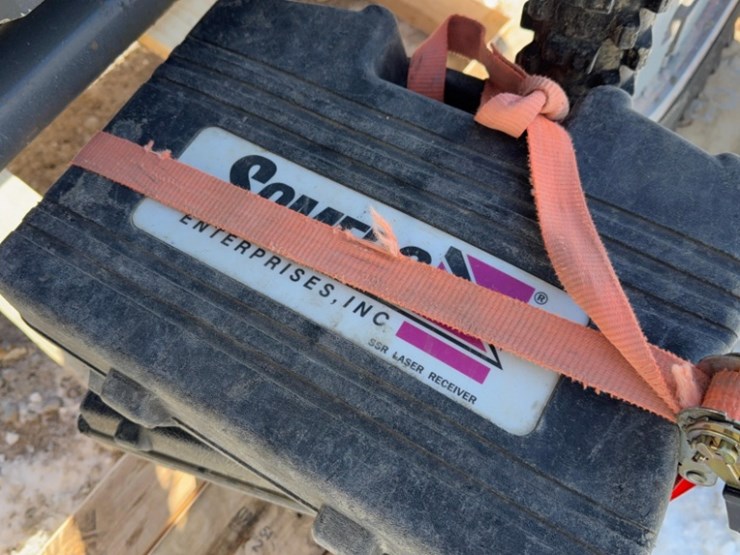 somero-6'-power-rake-s.n#40219-1206,-stand-on-image-5