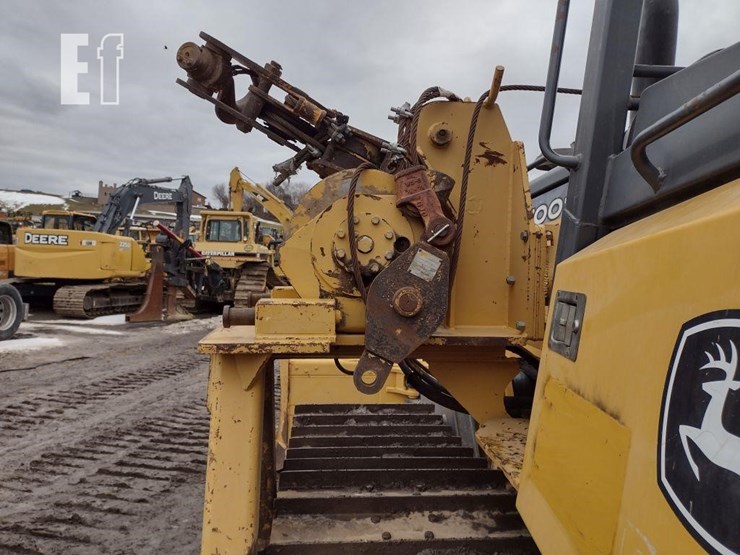 2012-deere-700k-lgp-image-57