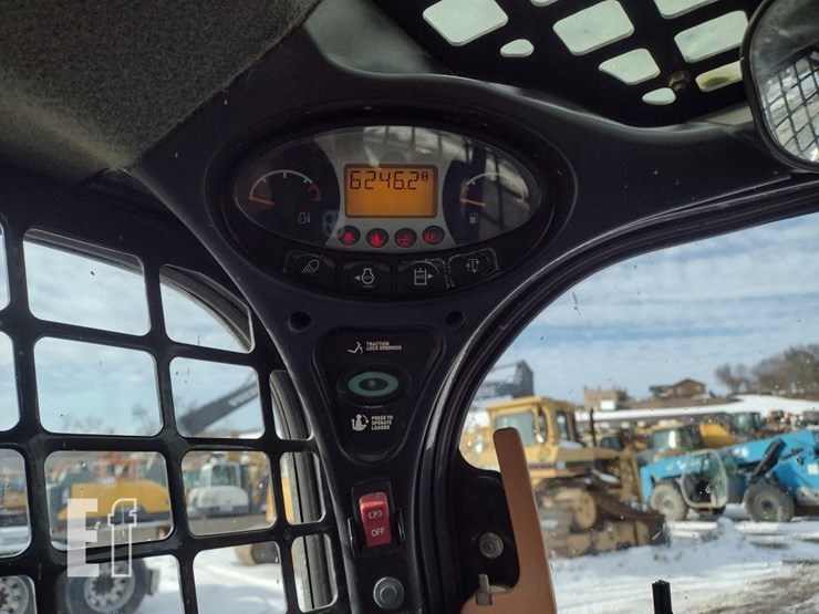 2014-bobcat-t750-image-7