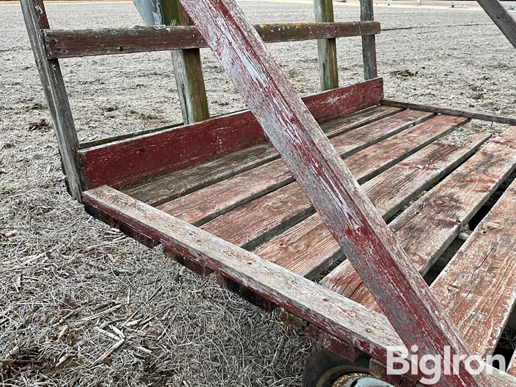 14’-hay-rack-image-16