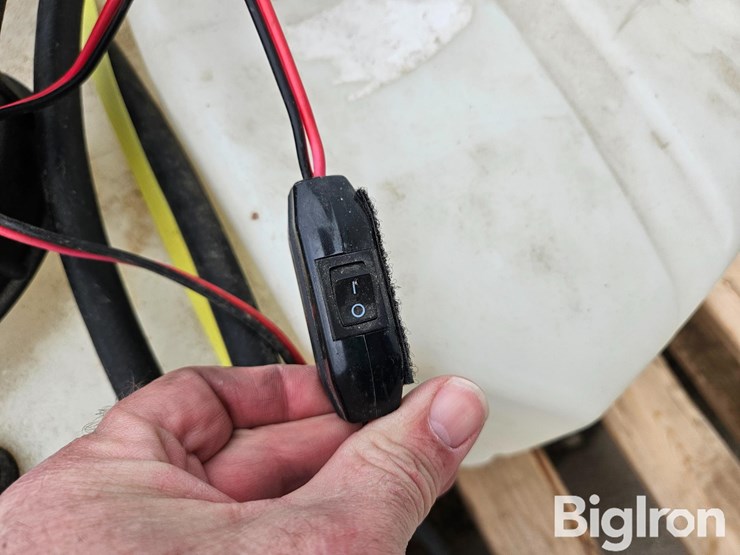 fimco-15-&-25-gal-atv-spot-sprayers-image-9