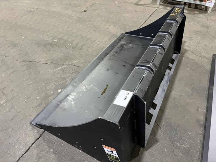 2025-pabreak-63"-gp-bucket-image-3