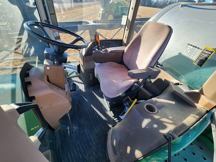 2014-john-deere-4940-image-23