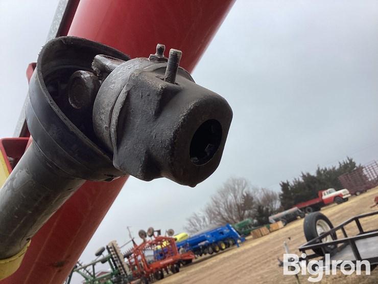 buhler-farm-king-831-image-10