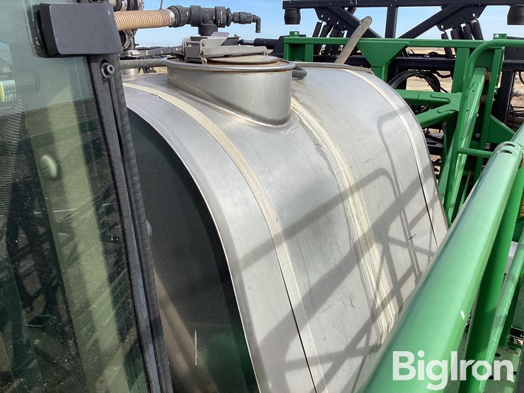 2011-john-deere-4730-image-17