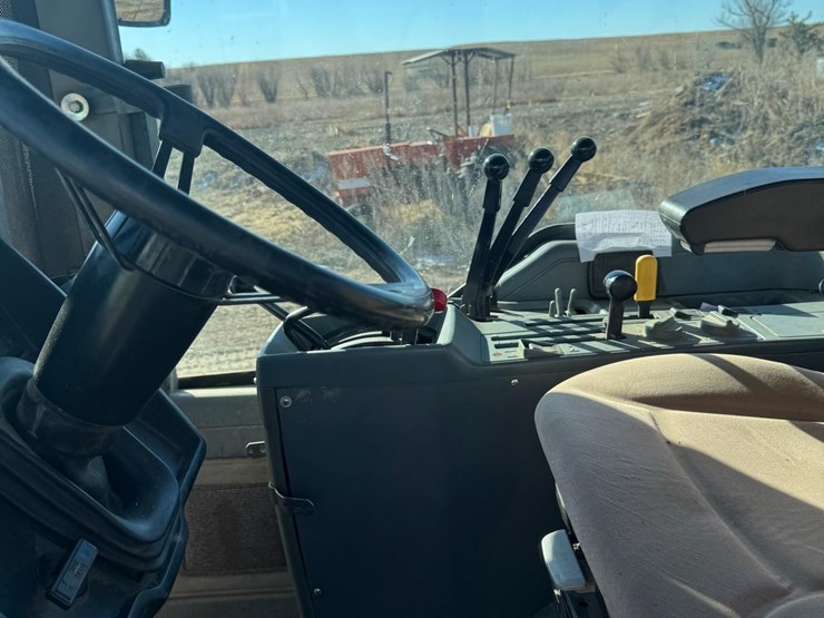 case-ih-7140-image-6