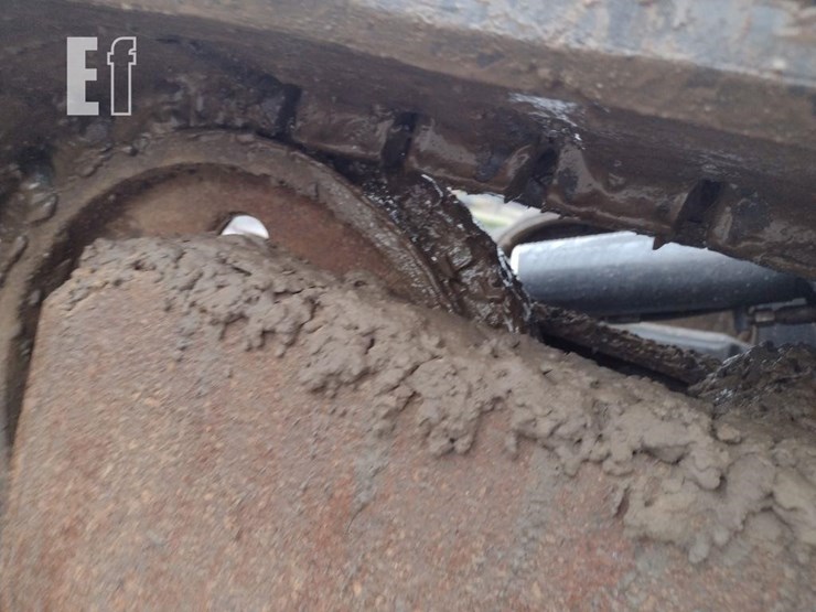 2008-bobcat-337g-image-32