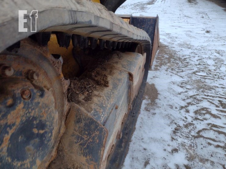 2019-deere-317g-image-30