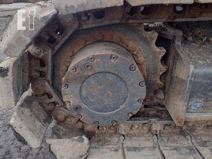 2022-case-cx145d-msr-image-36