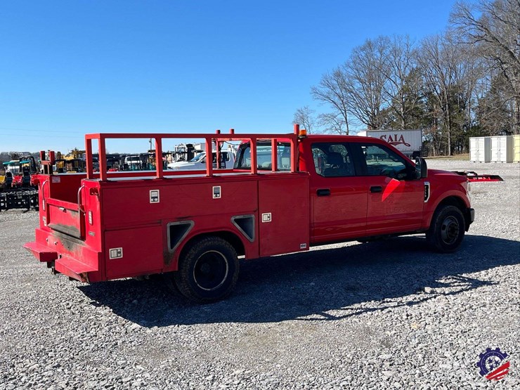 2020-ford-f350-image-4