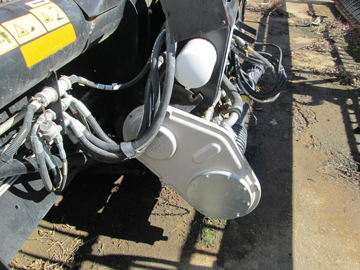 2019-mac-don-fd130-image-16