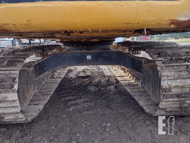 2010-caterpillar-312d-image-44